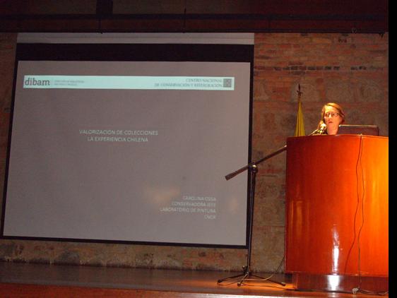 C. Ossa durante su exposición. Benavente, A. 2012, Archivo CNCR